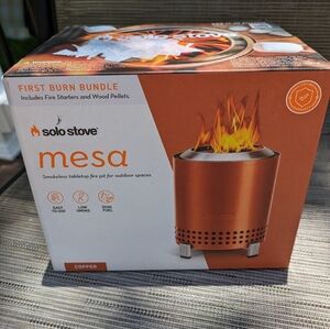 NWT/NIB Solo Stove Mesa Tabletop Fire Pit First Burn Bundle Copper Metallic